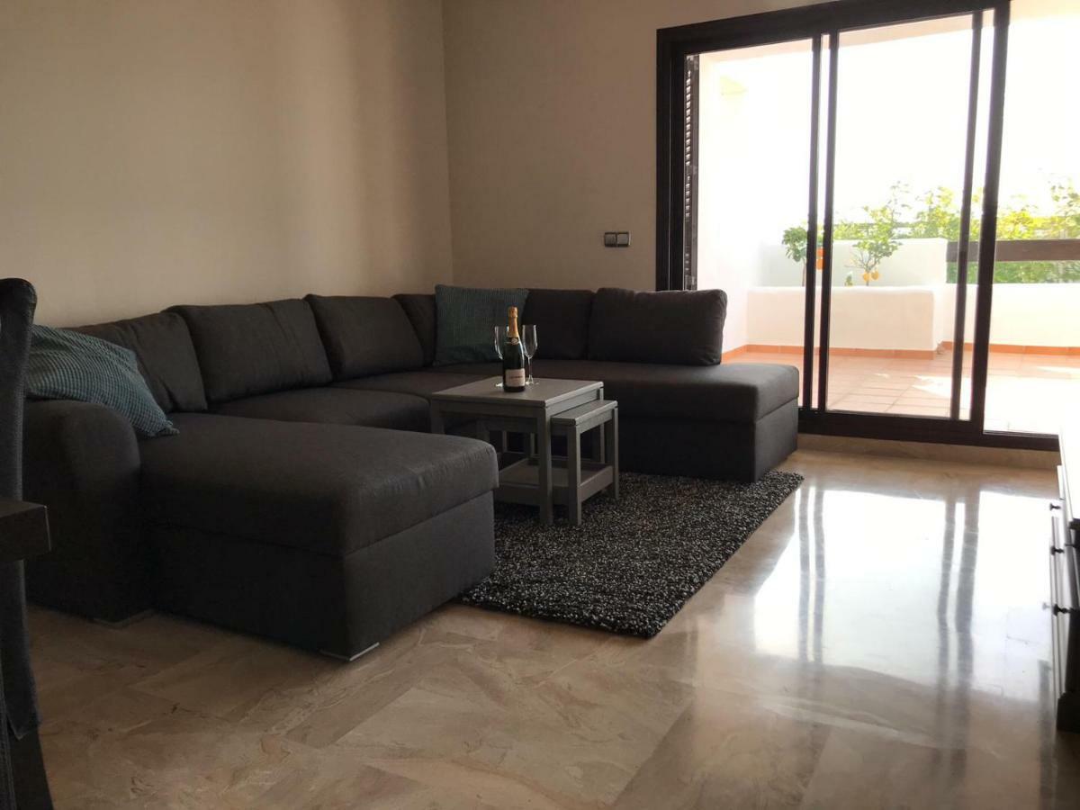 Apartment Luxury Set In Dona Julia Golf Course